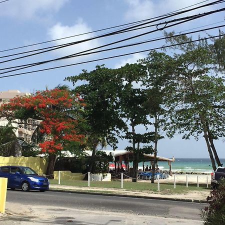 Southern Surf Beach Apartments Rockley Kültér fotó